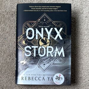 Onyx Storm Rebecca Yarros - New